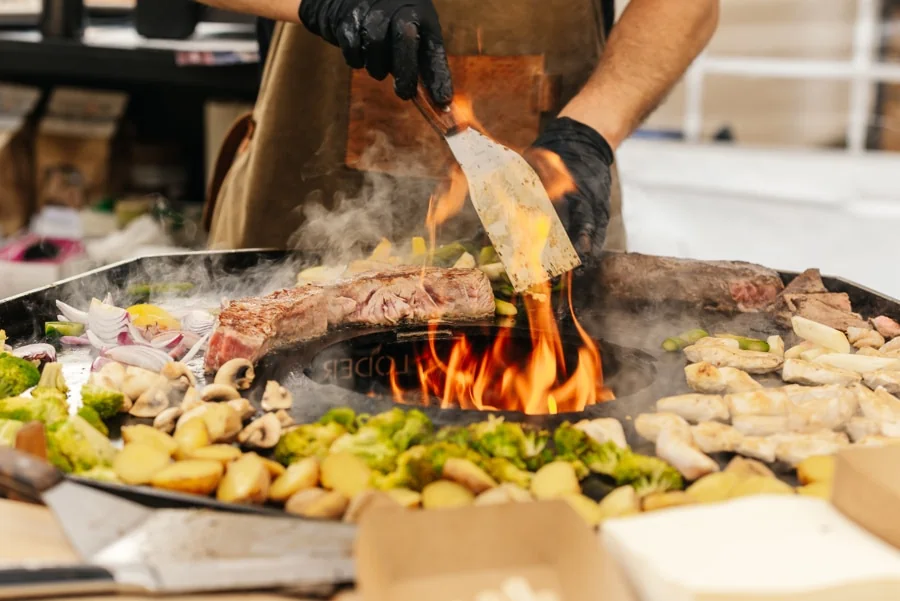 Feuerplattengrill